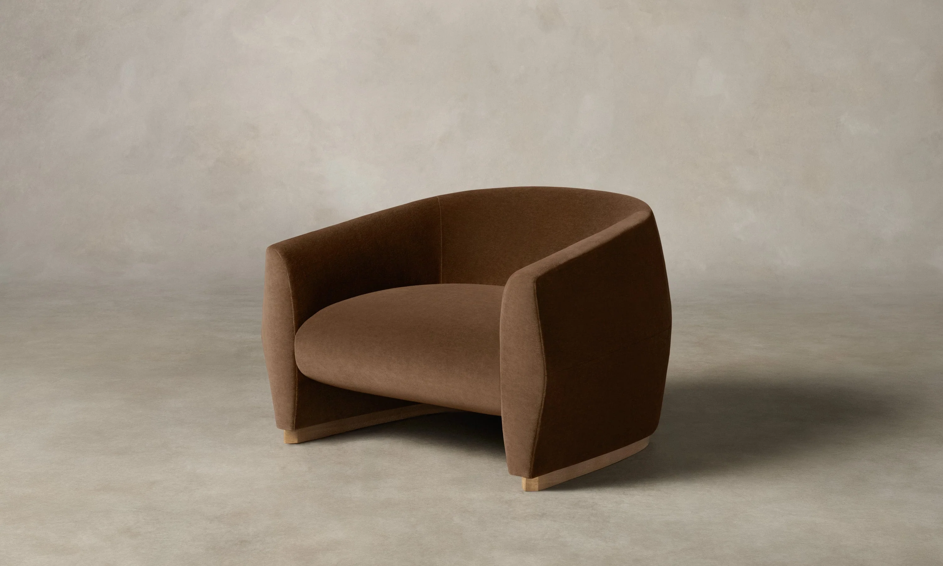 The Alpe Chair - Marled Alpaca Velvet Whiskey