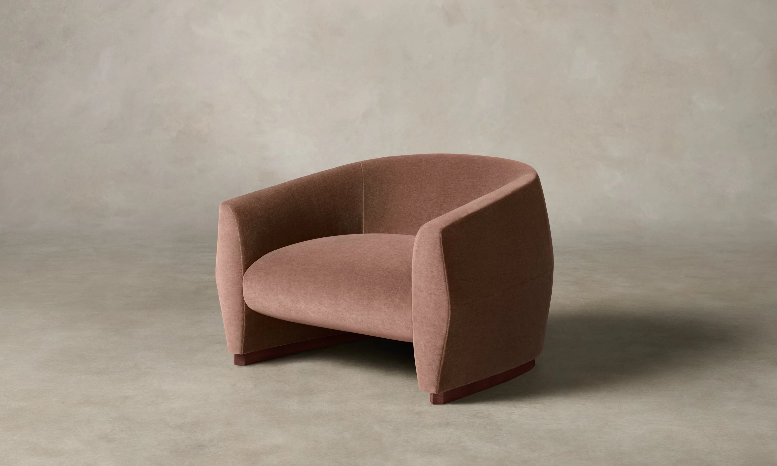 The Alpe Chair - Mohair Peony - Image 4