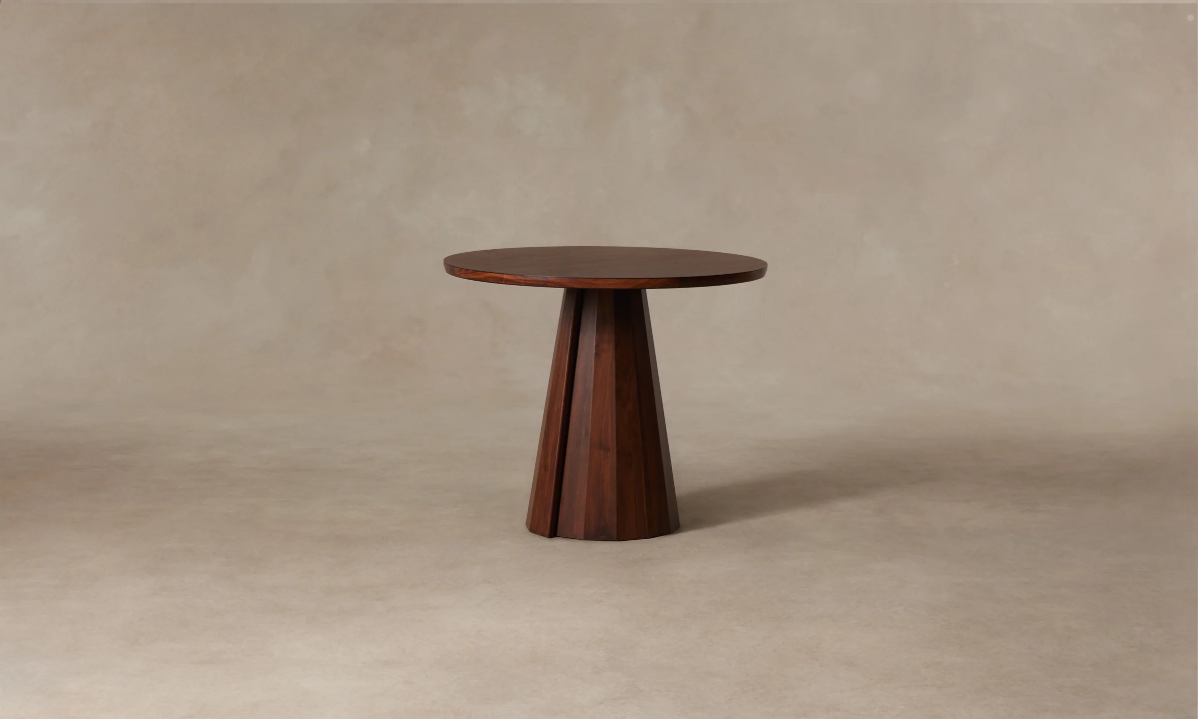 The Bank Café Table - Image 11