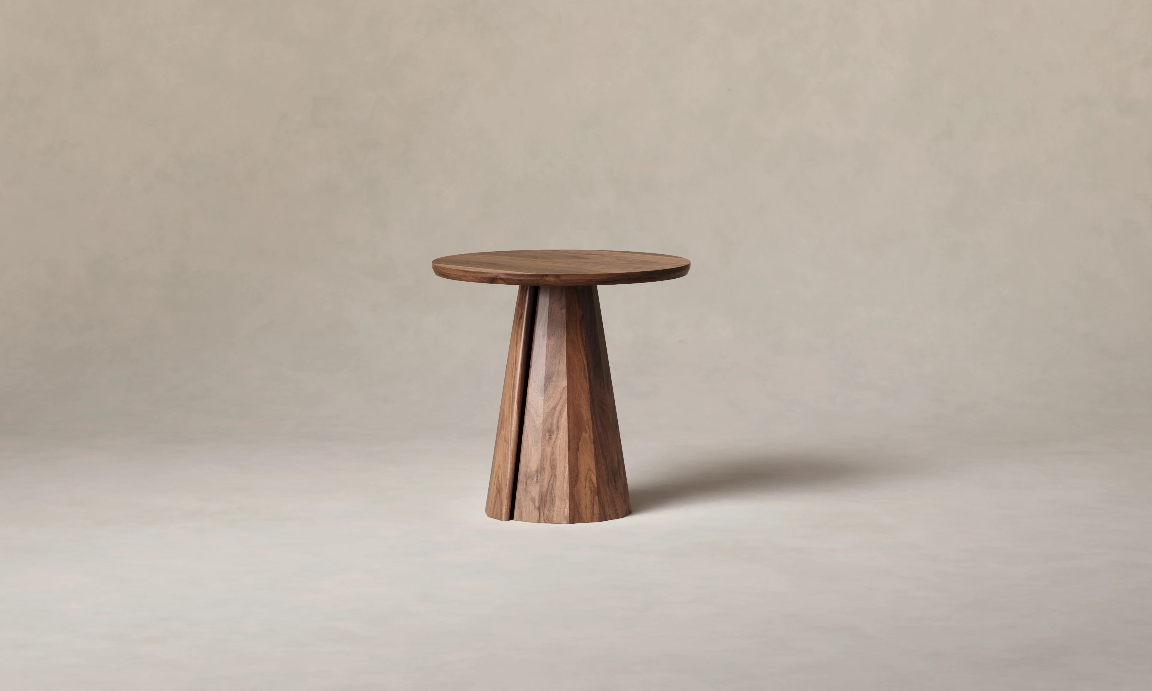 The Bank Round Dining Table - Image 18