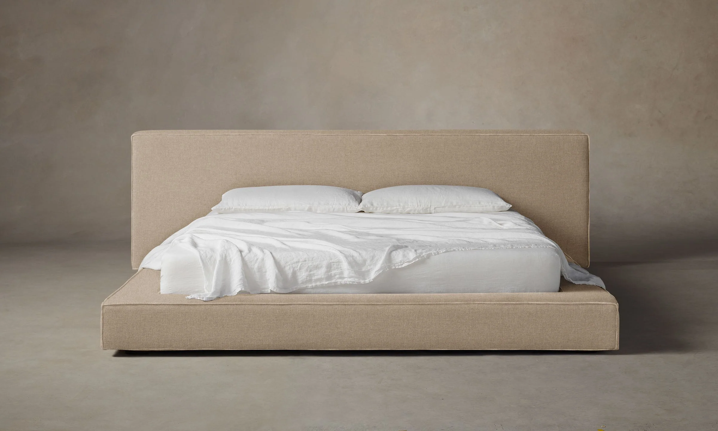 The Eldridge Bed - Italian Brushed Wool Fox
