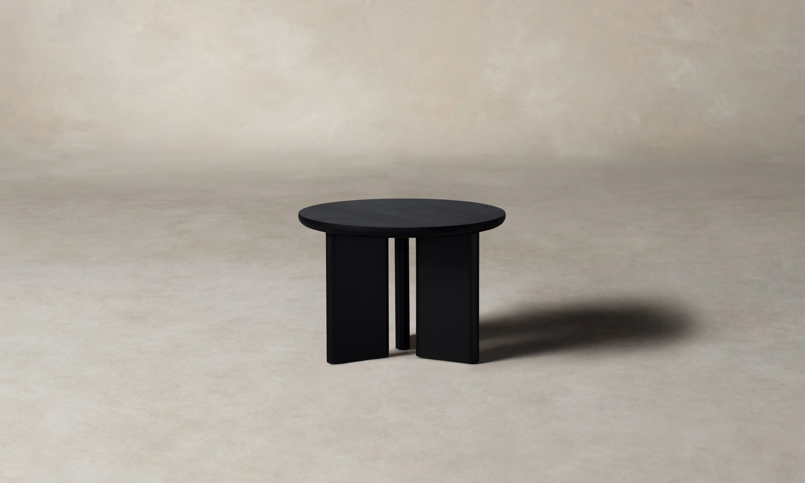 The Medium Morro Table - Image 8