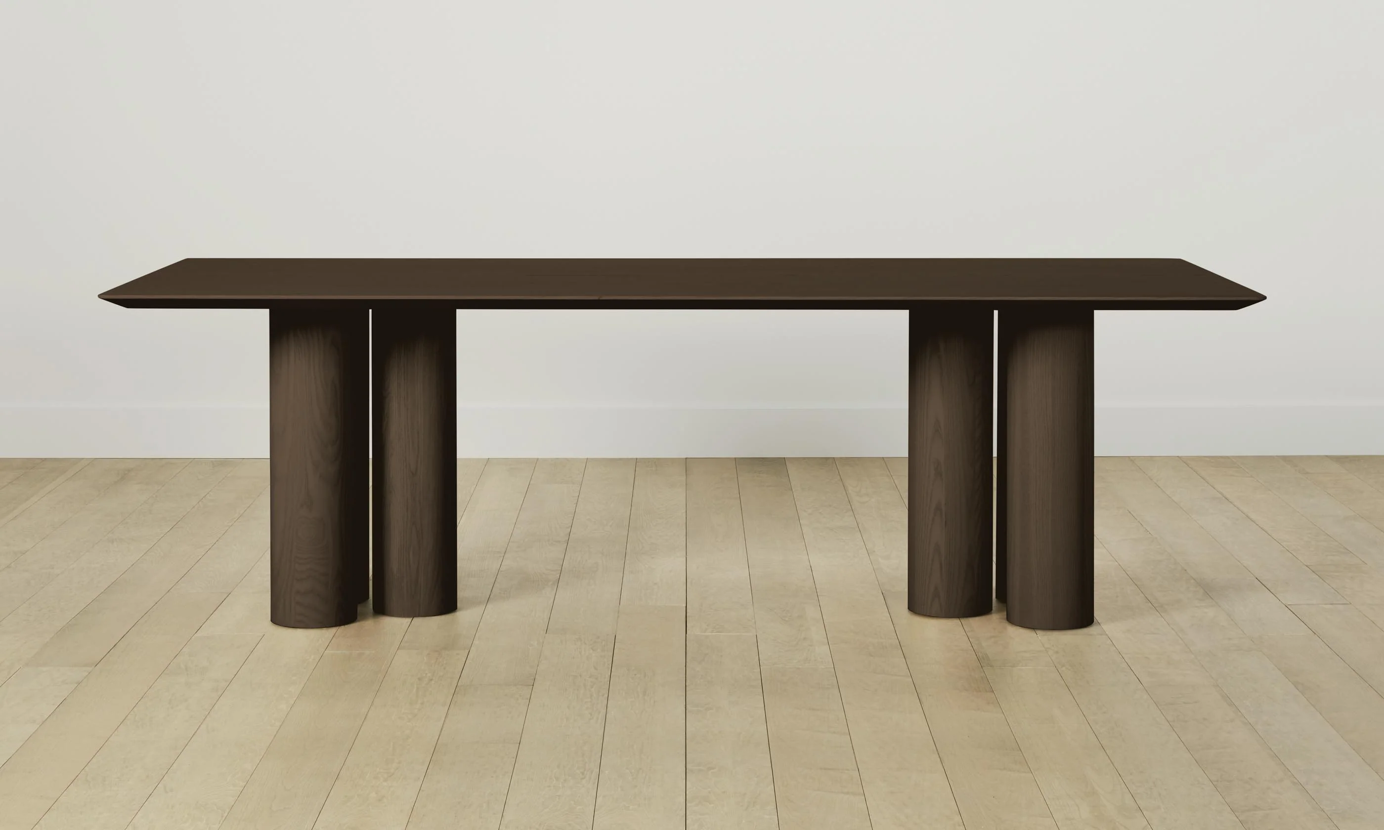 The Reade Dining Table - Image 4