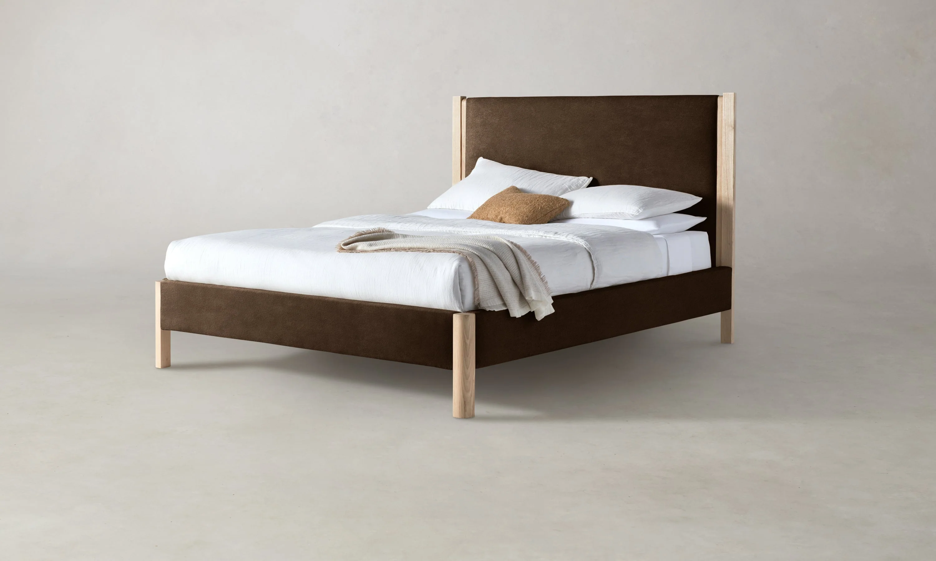 The Thompson Bed - Performance Velvet Bark
