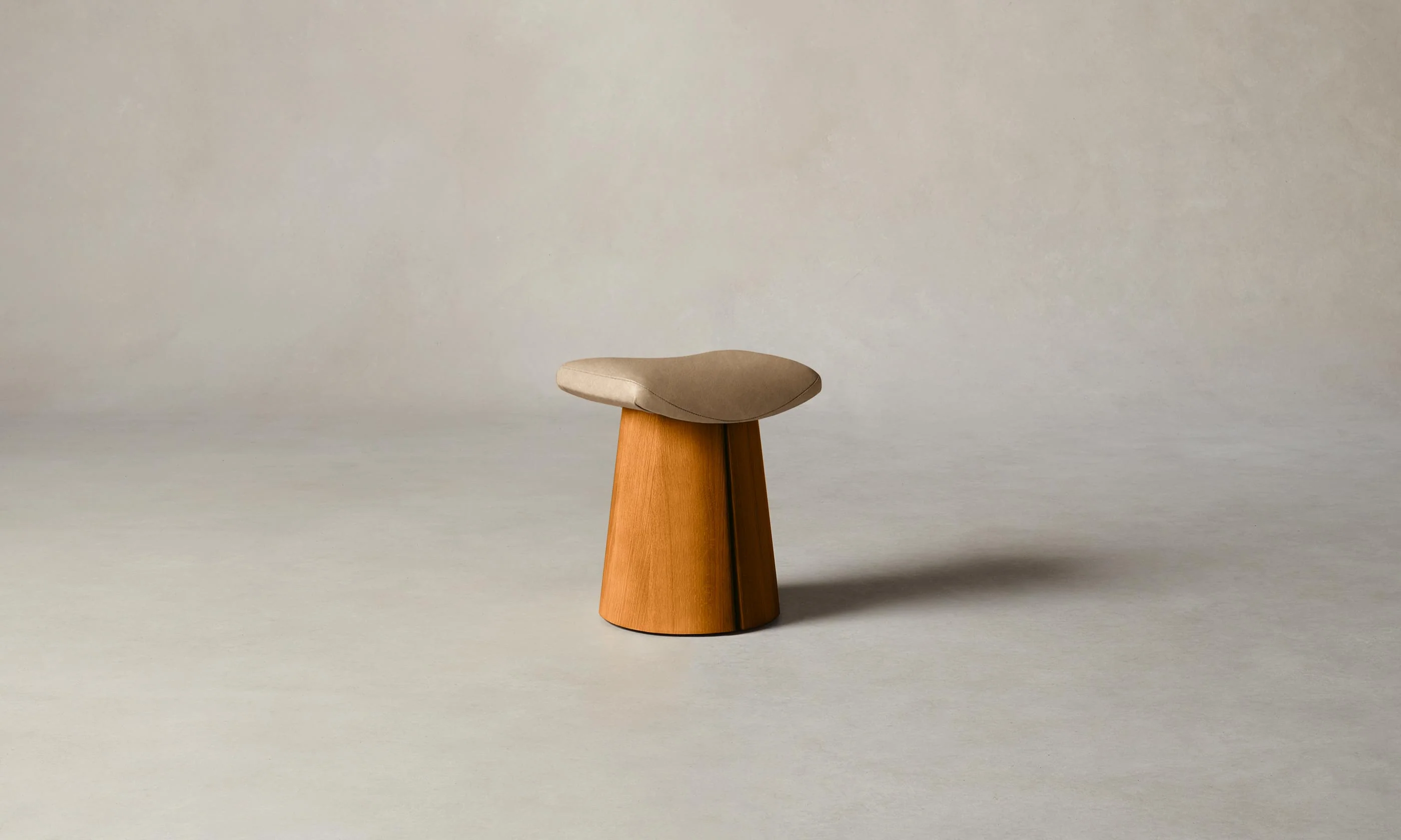 The Weston Stool - Tuscan Leather Camel - Image 4