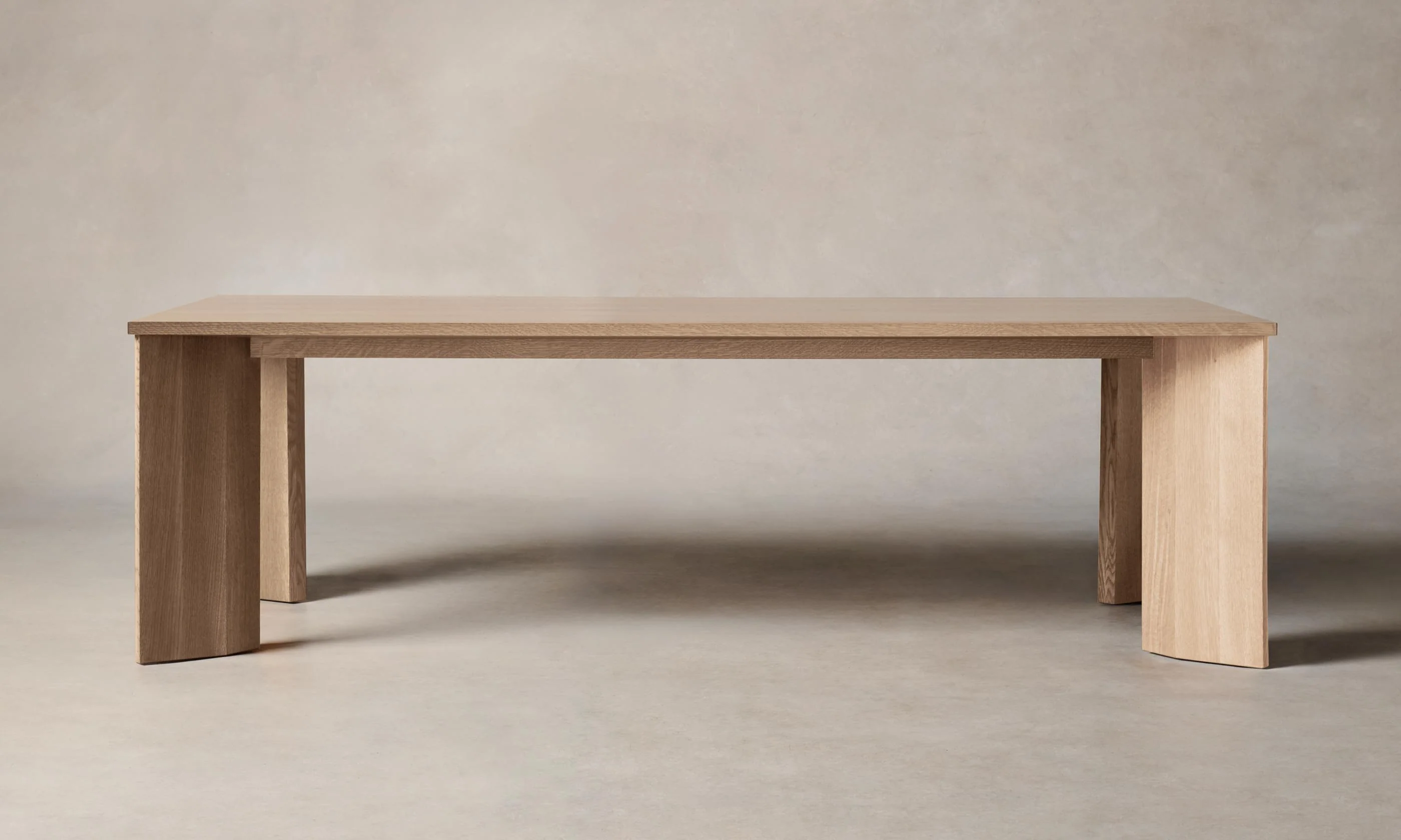 The York Dining Table - Image 5